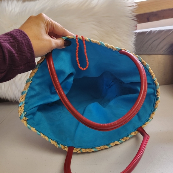 Vintage Woven Straw Raffia Purse Tote Bag Beaded Ocean Red Coral Beach 1970s - Picture 6 of 11